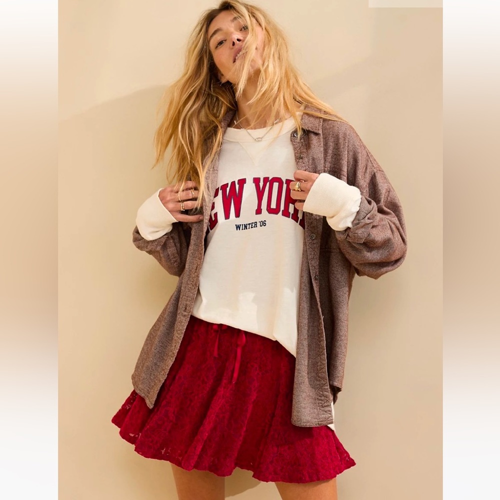 Aerie Deep Festive Red Lace Detail Mini Skirt size L